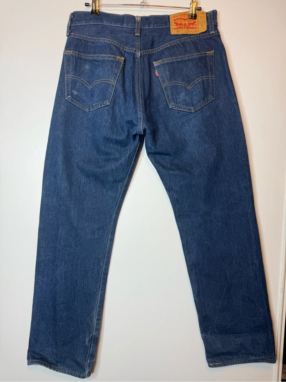 Levi's 501 Original Jeans Mens 34x32 Indigo Blue NEW Shrink-to-Fit Button Fly